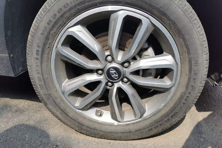 Used Hyundai ix35 2020 2.0L Automatic 2WD Zhiyong·Changxiang Edition Right Front Wheel Hub