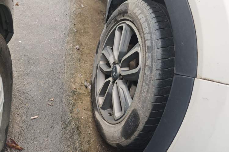 Used Hyundai ix35 2020 2.0L Automatic 2WD Zhiyong·Changxiang Edition Right Front Wheel Hub