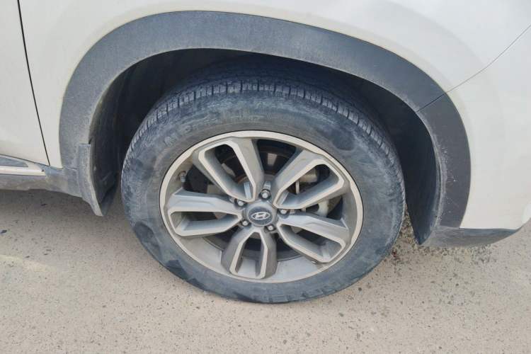 Used Hyundai ix35 2020 2.0L Automatic 2WD Zhiyong·Changxiang Edition Right Front Wheel Hub