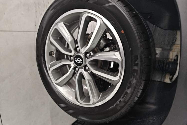 Used Hyundai ix35 2020 2.0L Automatic 2WD Zhiyong·Changxiang Edition Right Rear Wheel Hub