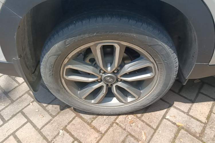 Used Hyundai ix35 2020 2.0L Automatic 2WD Zhiyong·Changxiang Edition Right Rear Wheel Hub