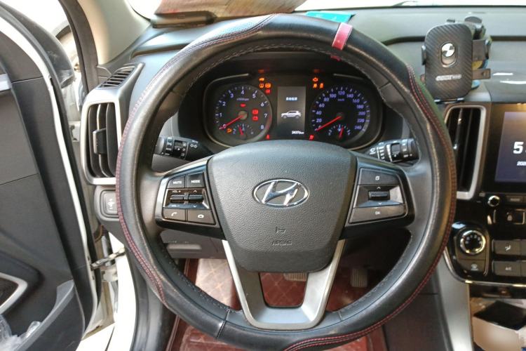 Used Hyundai ix35 2020 2.0L Automatic 2WD Zhiyong·Changxiang Edition Steering Wheel