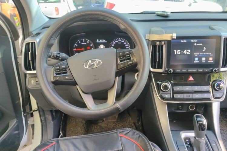 Used Hyundai ix35 2020 2.0L Automatic 2WD Zhiyong·Changxiang Edition Steering Wheel