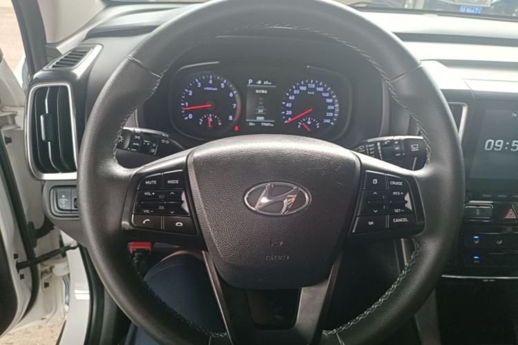 Used Hyundai ix35 2020 2.0L Automatic 2WD Zhiyong·Changxiang Edition Steering Wheel