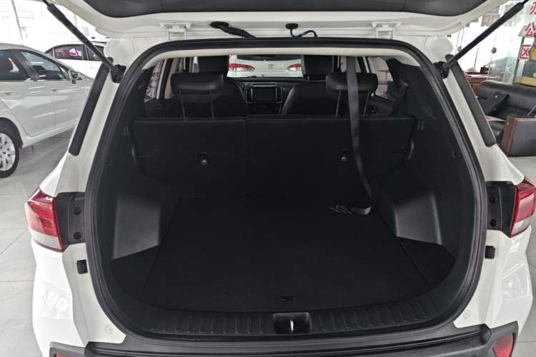 Used Hyundai ix35 2020 2.0L Automatic 2WD Zhiyong·Changxiang Edition Trunk