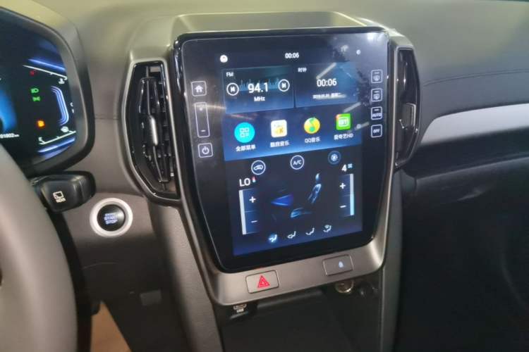Used Hyundai ix35 2021 2.0L Automatic 2WD GLS Leading Edition Audio And AC Panel