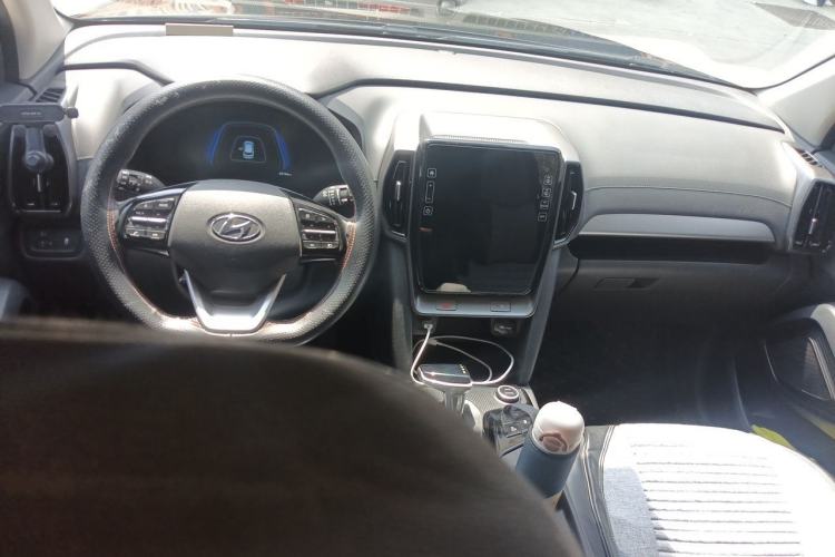 Used Hyundai ix35 2021 2.0L Automatic 2WD GLS Leading Edition Center Console