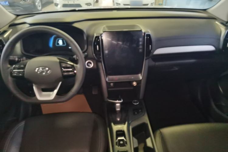 Used Hyundai ix35 2021 2.0L Automatic 2WD GLS Leading Edition Center Console