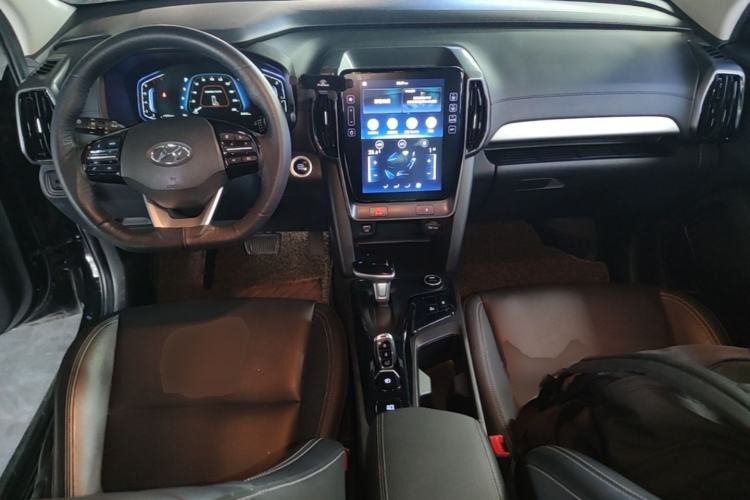 Used Hyundai ix35 2021 2.0L Automatic 2WD GLS Leading Edition Center Console