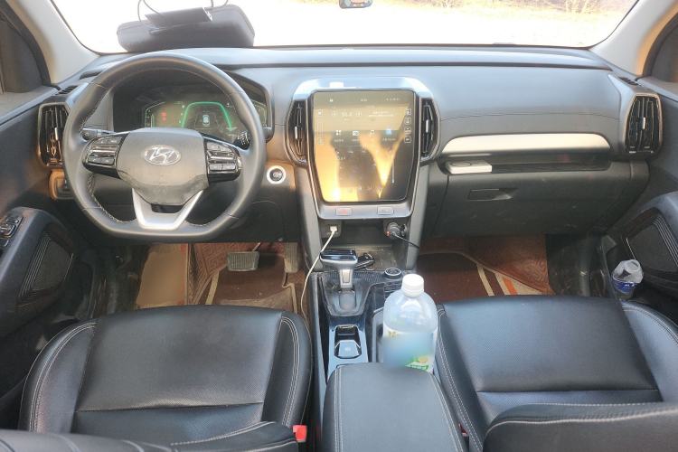 Used Hyundai ix35 2021 2.0L Automatic 2WD GLS Leading Edition Center Console