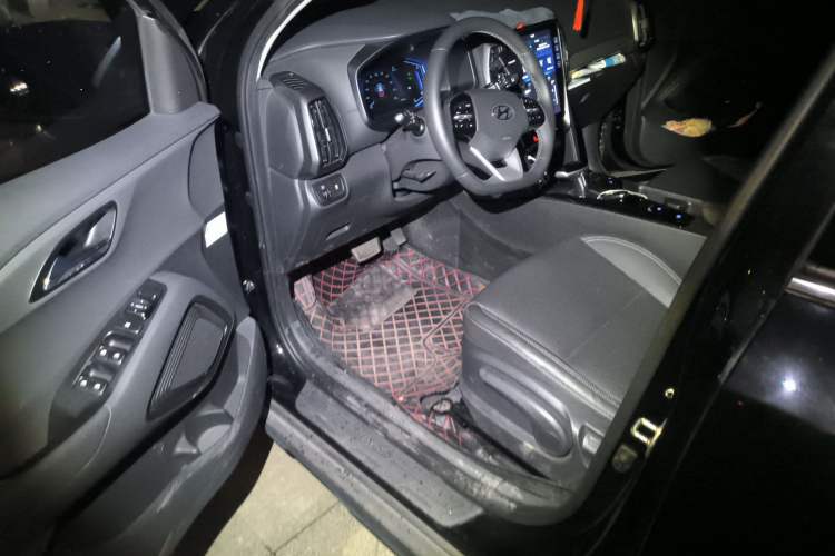 Used Hyundai ix35 2021 2.0L Automatic 2WD GLS Leading Edition Driver Seat