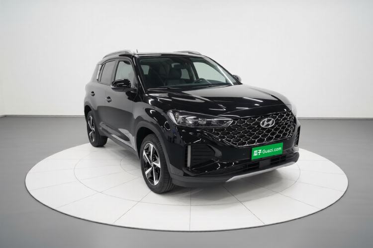 Used Hyundai ix35 2021 2.0L Automatic 2WD GLS Leading Edition Front Right 45 Deg