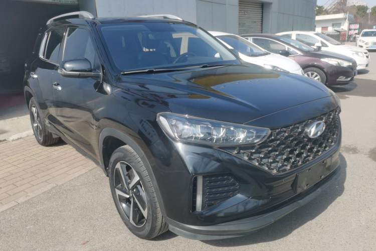 Used Hyundai ix35 2021 2.0L Automatic 2WD GLS Leading Edition Front Right 45 Deg