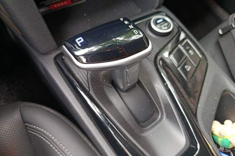 Used Hyundai ix35 2021 2.0L Automatic 2WD GLS Leading Edition Gear Lever