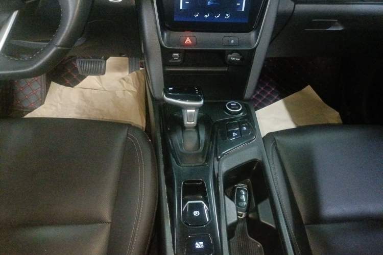 Used Hyundai ix35 2021 240TGDi DCT Two-Wheel-Drive GLS Leading Edition Gear Lever