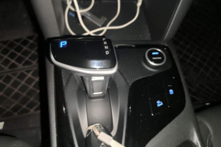 Used Hyundai ix35 2021 2.0L Automatic 2WD GLS Leading Edition Gear Lever