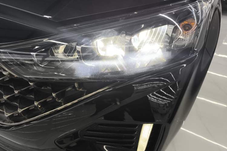 Used Hyundai ix35 2021 2.0L Automatic 2WD GLS Leading Edition Left Front Headlight