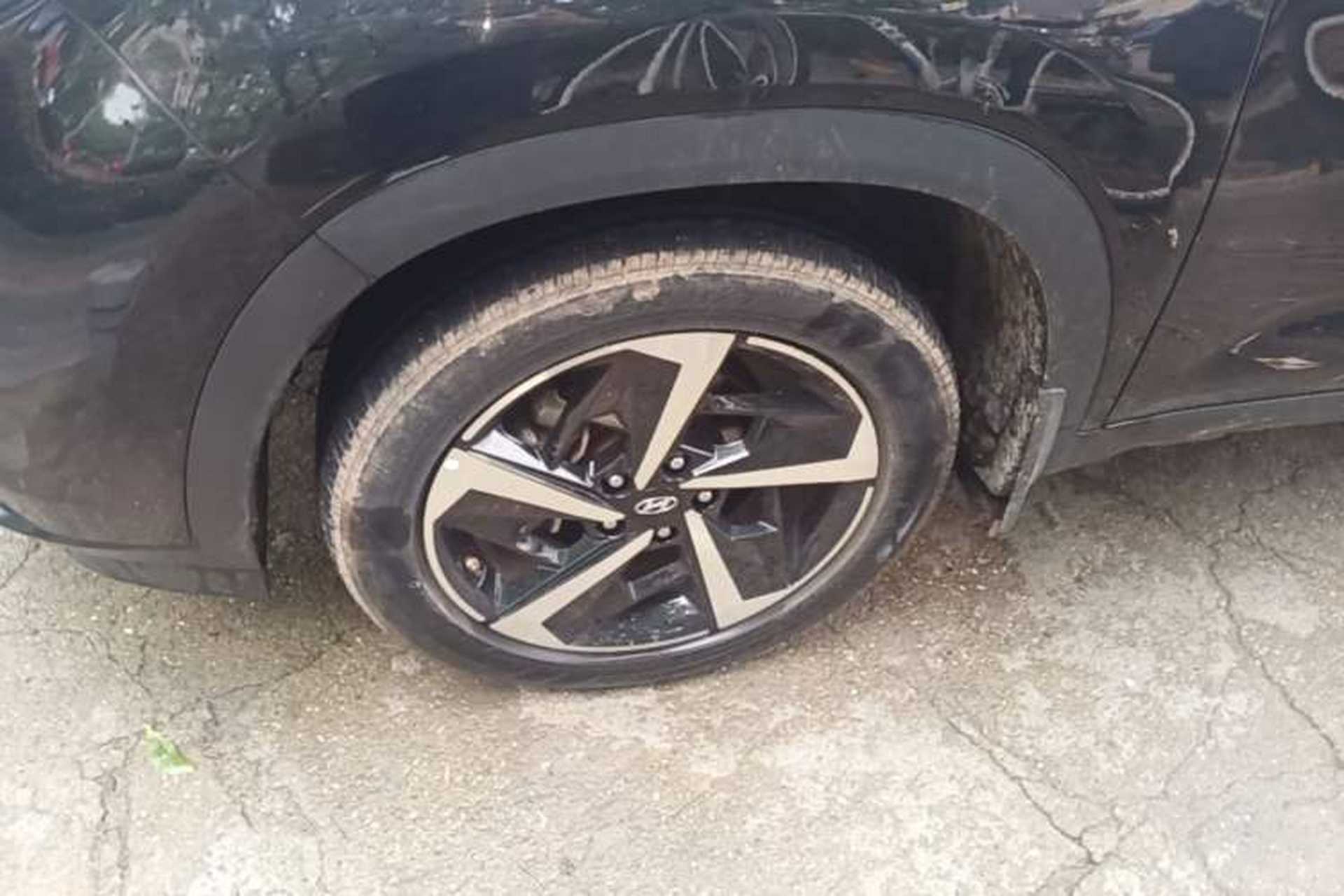 Used Hyundai ix35 2021 2.0L Automatic 2WD GLS Leading Edition Left Front Wheel Hub