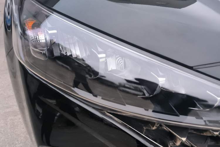 Used Hyundai ix35 2021 2.0L Automatic 2WD GLS Leading Edition Right Front Headlight