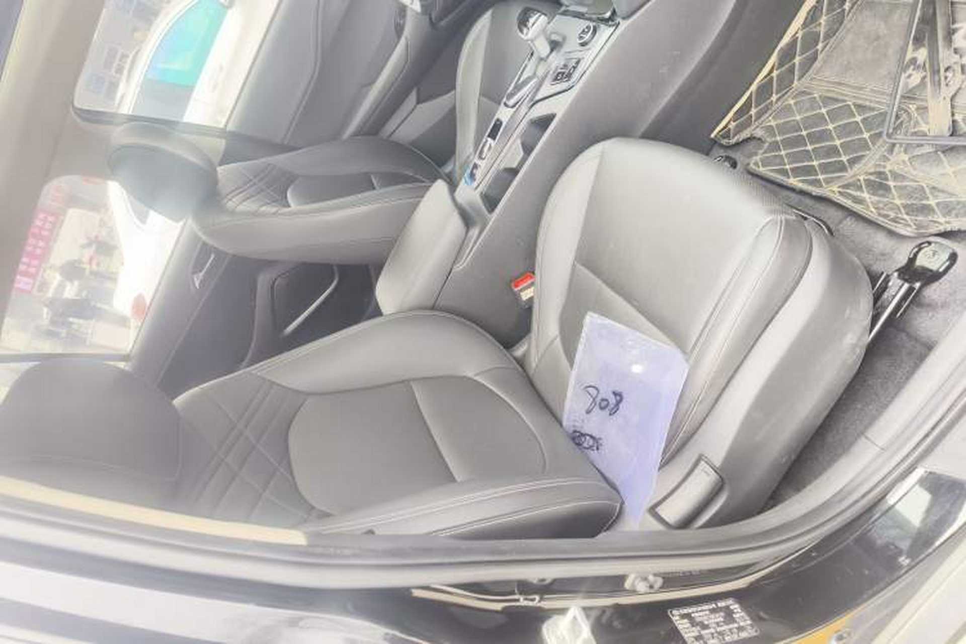 Used Hyundai ix35 2021 2.0L Automatic 2WD GLS Leading Edition Right Front Seat