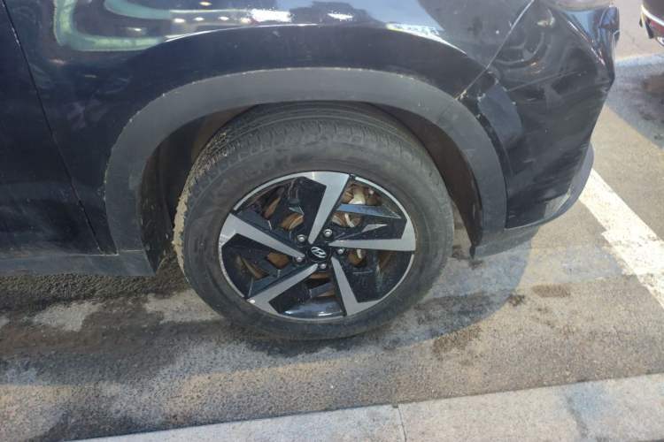 Used Hyundai ix35 2021 2.0L Automatic 2WD GLS Leading Edition Right Front Wheel Hub