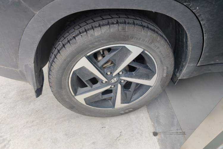 Used Hyundai ix35 2021 2.0L Automatic 2WD GLS Leading Edition Right Rear Wheel Hub