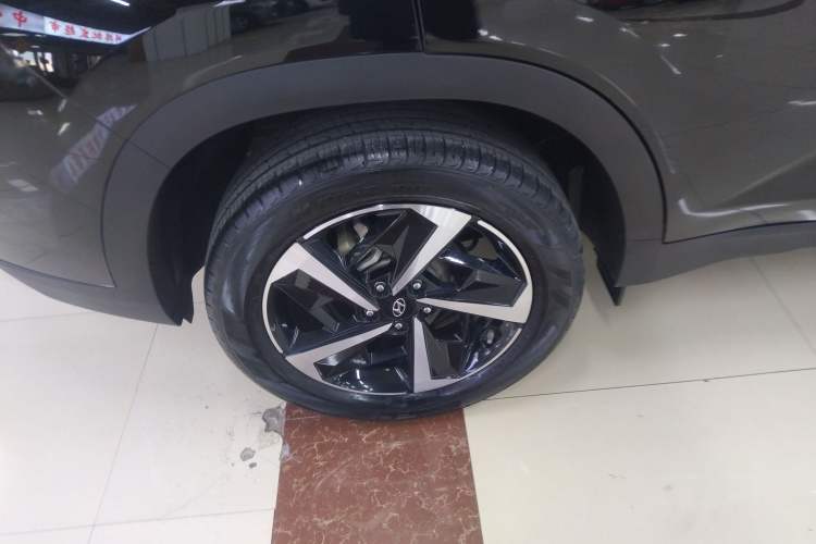 Used Hyundai ix35 2021 2.0L Automatic 2WD GLS Leading Edition Right Rear Wheel Hub