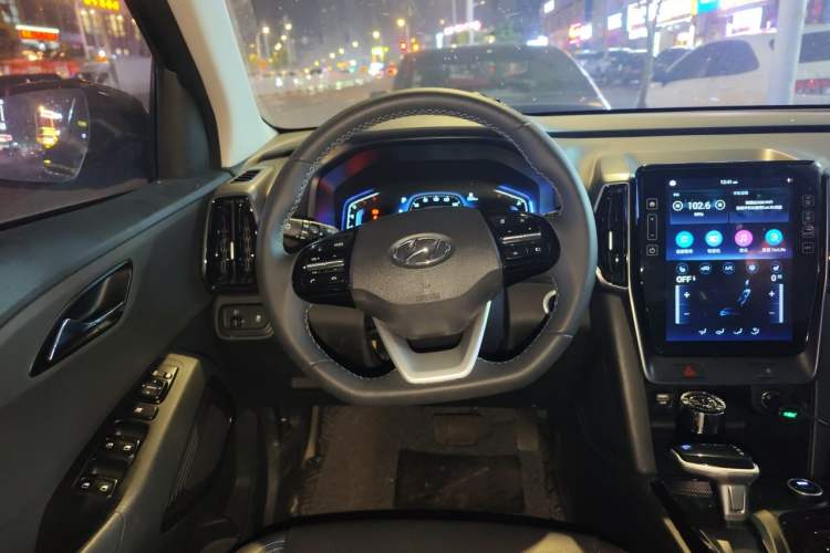 Used Hyundai ix35 2021 2.0L Automatic 2WD GLS Leading Edition Steering Wheel