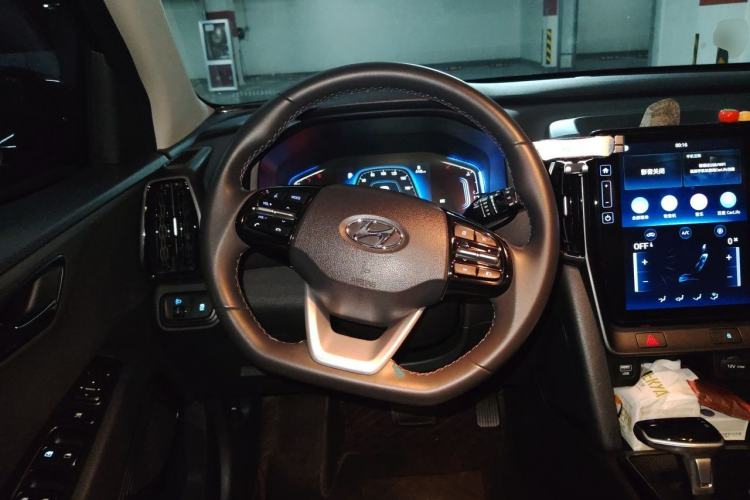 Used Hyundai ix35 2021 2.0L Automatic 2WD GLS Leading Edition Steering Wheel