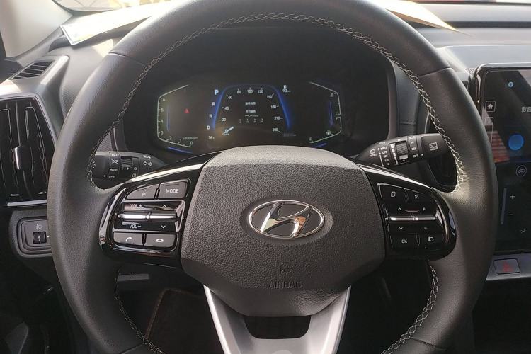 Used Hyundai ix35 2021 2.0L Automatic 2WD GLS Leading Edition Steering Wheel