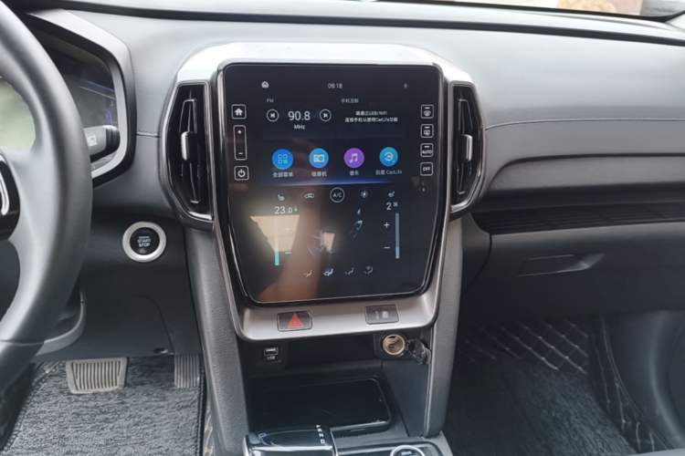 Used Hyundai ix35 2021 2.0L Automatic 2WD GLS Leading Edition Audio And AC Panel
