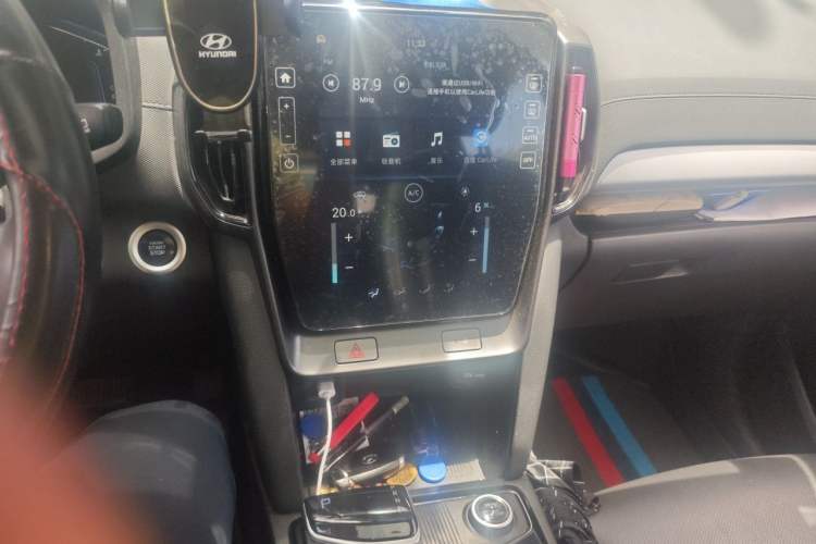 Used Hyundai ix35 2021 2.0L Automatic 2WD GLS Leading Edition Audio And AC Panel
