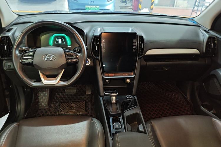 Used Hyundai ix35 2021 2.0L Automatic 2WD GLS Leading Edition Center Console