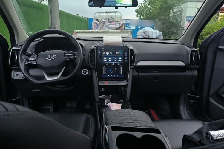 Used Hyundai ix35 2021 240TGDi DCT Two-Wheel-Drive GLS Leading Edition Center Console