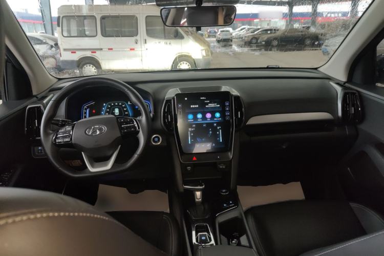 Used Hyundai ix35 2021 2.0L Automatic 2WD GLS Leading Edition Center Console