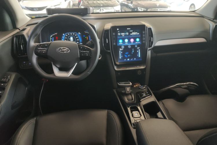Used Hyundai ix35 2021 2.0L Automatic 2WD GLS Leading Edition Center Console