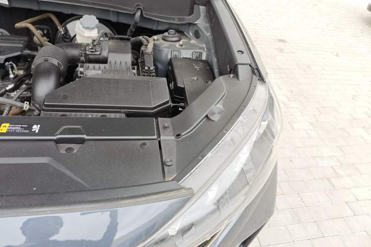 Used Hyundai ix35 2021 2.0L Automatic 2WD GLS Leading Edition Engine Bay Left