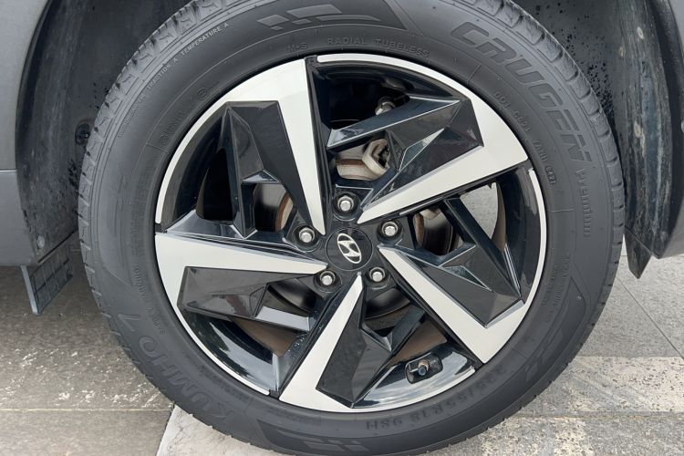 Used Hyundai ix35 2021 2.0L Automatic 2WD GLS Leading Edition Exterior 9