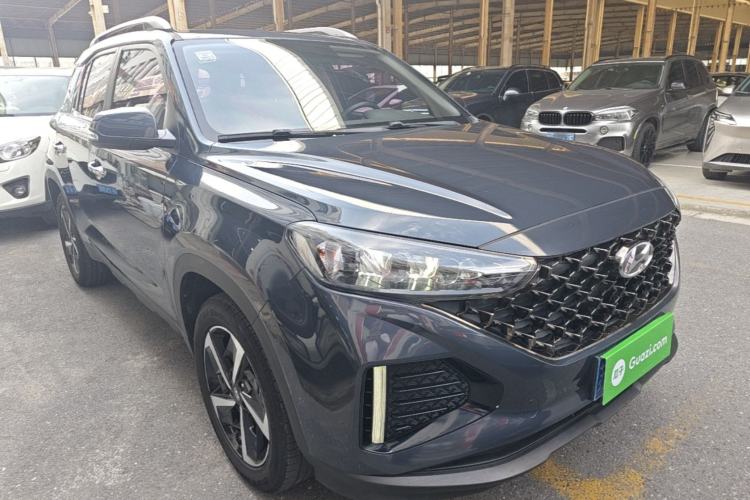 Used Hyundai ix35 2021 2.0L Automatic 2WD GLS Leading Edition Front Right 45 Deg