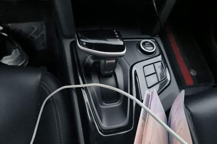 Used Hyundai ix35 2021 240TGDi DCT Two-Wheel-Drive GLS Leading Edition Gear Lever