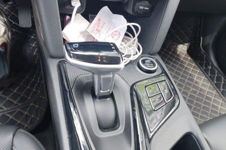 Used Hyundai ix35 2021 240TGDi DCT Two-Wheel-Drive GLS Leading Edition Gear Lever