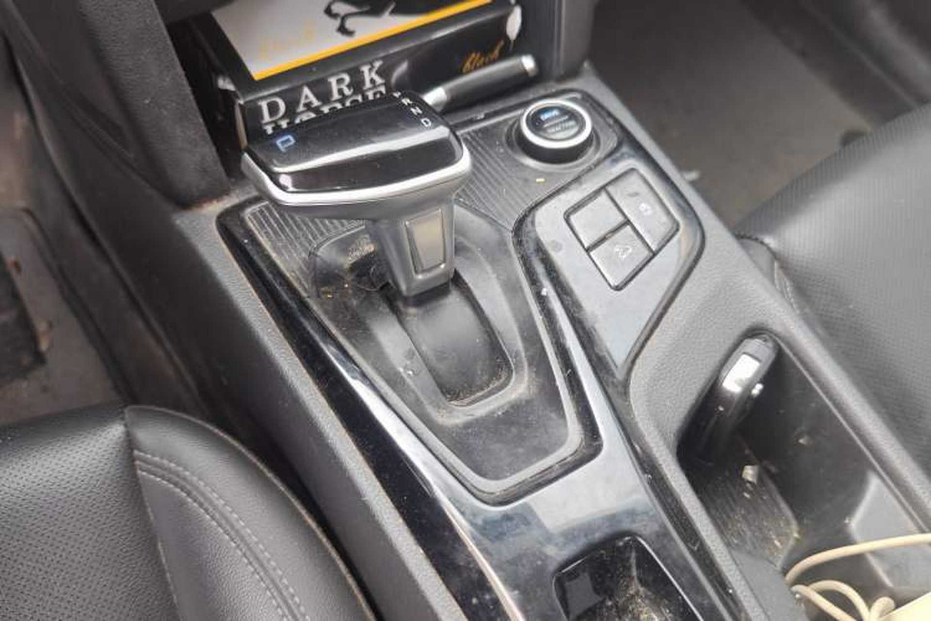 Used Hyundai ix35 2021 240TGDi DCT Two-Wheel-Drive GLS Leading Edition Gear Lever