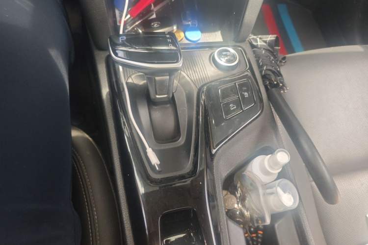 Used Hyundai ix35 2021 2.0L Automatic 2WD GLS Leading Edition Gear Lever