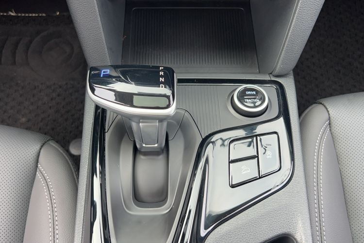 Used Hyundai ix35 2021 2.0L Automatic 2WD GLS Leading Edition Gear Lever