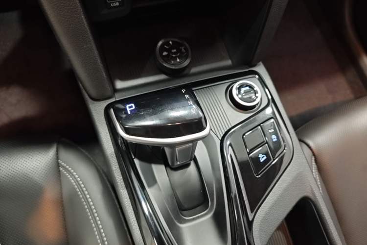 Used Hyundai ix35 2021 2.0L Automatic 2WD GLS Leading Edition Gear Lever