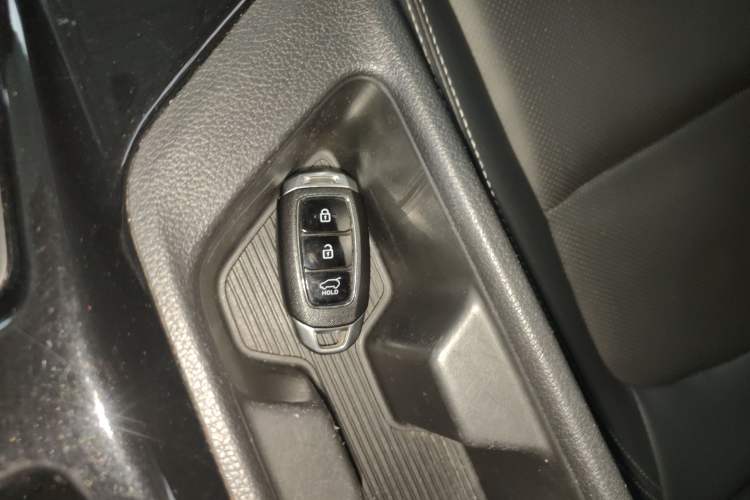 Used Hyundai ix35 2021 2.0L Automatic 2WD GLS Leading Edition Interior 1