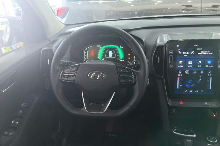 Used Hyundai ix35 2021 2.0L Automatic 2WD GLS Leading Edition Interior 5