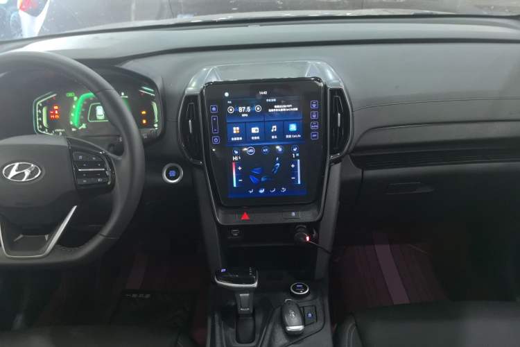 Used Hyundai ix35 2021 2.0L Automatic 2WD GLS Leading Edition Interior 6
