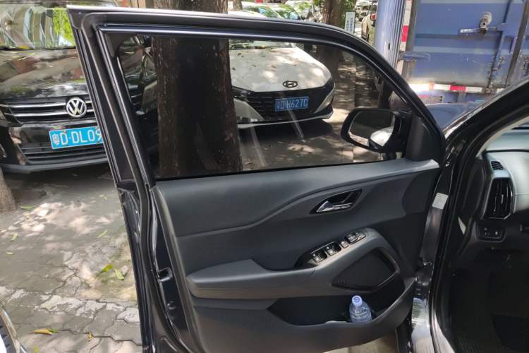 Used Hyundai ix35 2021 2.0L Automatic 2WD GLS Leading Edition Left Front Door Interior