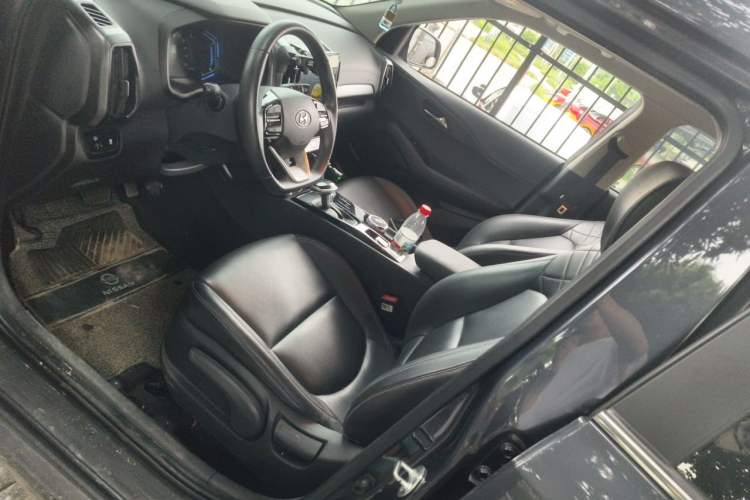 Used Hyundai ix35 2021 2.0L Automatic 2WD GLS Leading Edition Left Front Seat